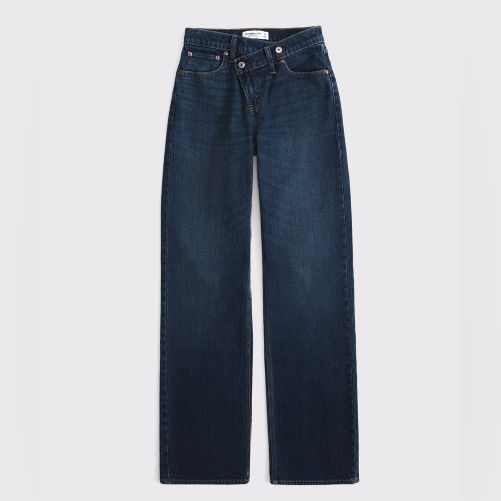 A&F High Rise 90’s Relaxed Crossover Waistband Jeans